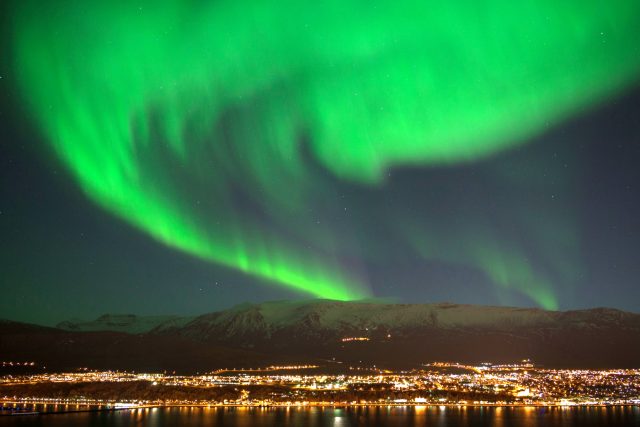 Island, Nordisland, Akureyri, Nordlicht, Polarlicht, gruen