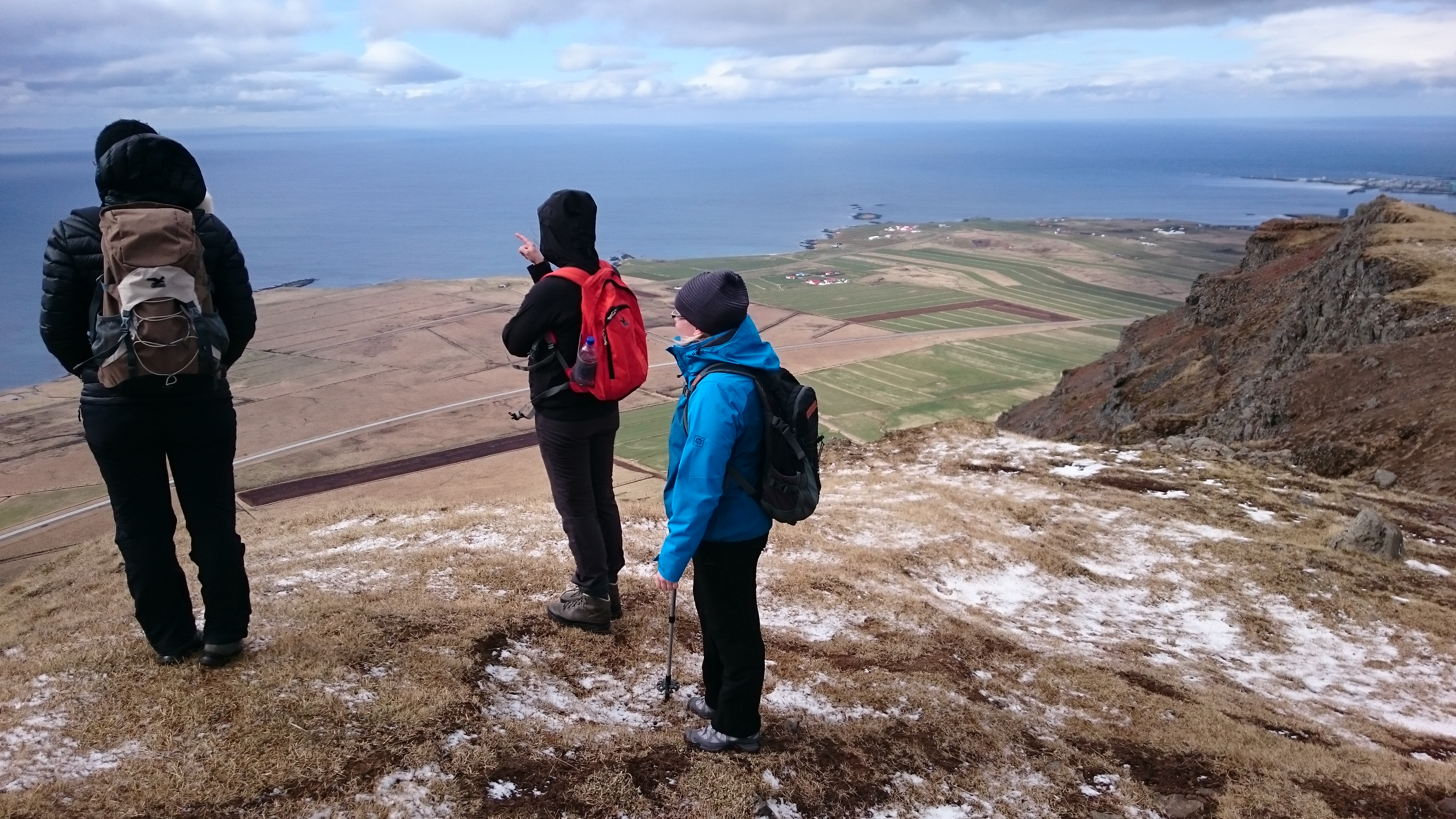 Aussicht auf die Umgebung von Akranes vom Berg Akrafjall